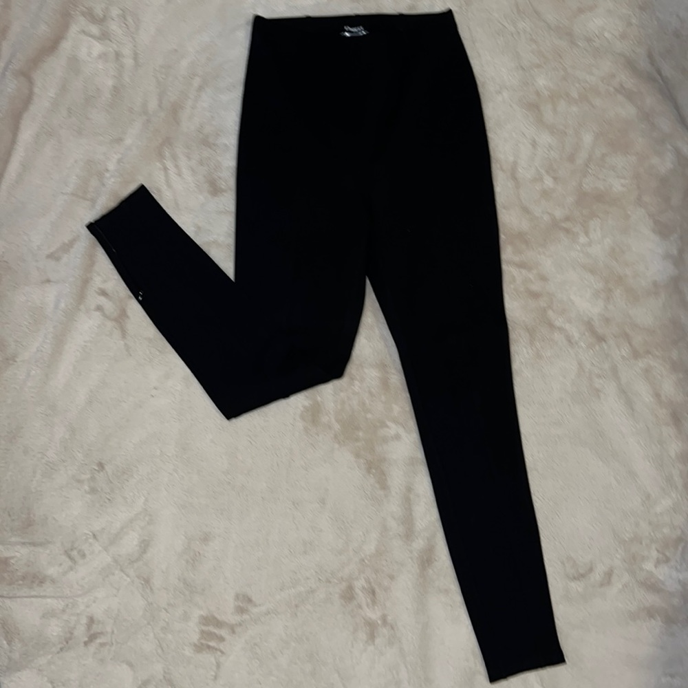 High waisted Express black leggings